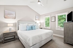 5 bedrooms, WiFi, bed sheets