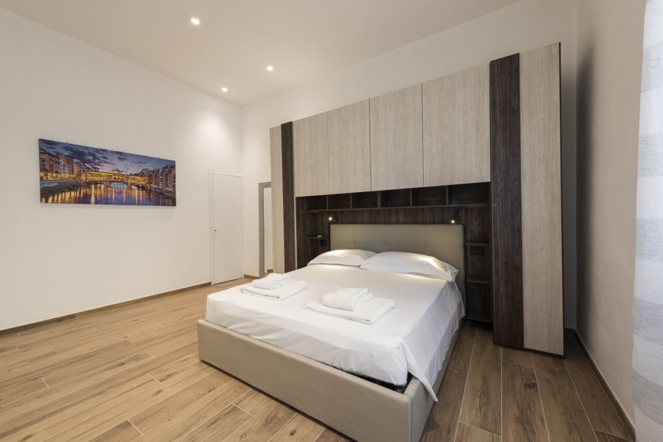 2 slaapkamers, een strijkplank/strijkijzer, wifi, beddengoed