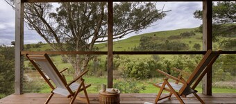 Glamper Lade @ The Village Green