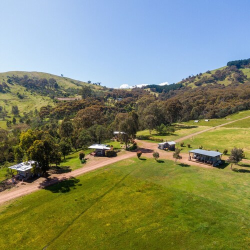 Glamper `Forbes` The Village Green