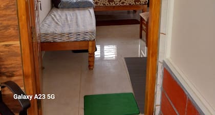 Ideal Cool Calm Room for Couples & Individuals with kitchenette