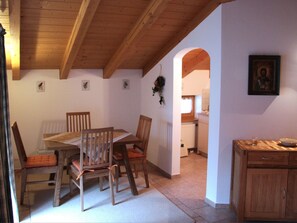 Dining - Ferienwohnung 2, 50 qm 1G (Rottau)