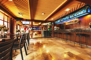 Restaurant - Town and Country Hotel - V. Mapa (Manila)