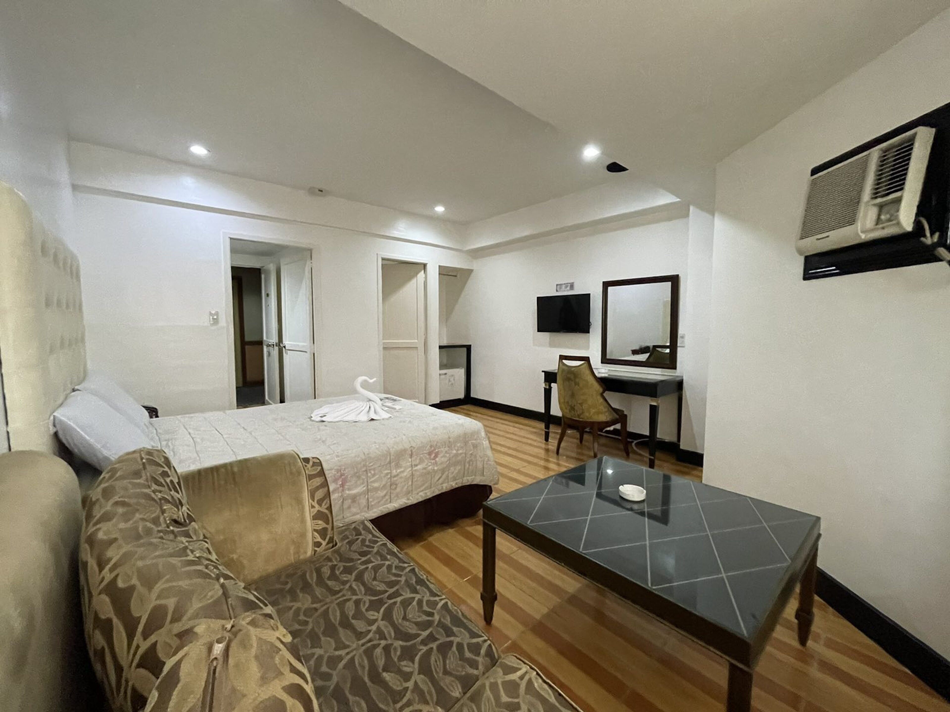 Photo - Town and Country Hotel V Mapa