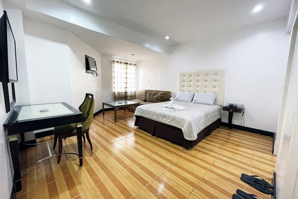 Double Room | Desk, laptop workspace, free WiFi