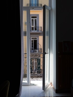 Interior - Rettifilo 311 (Naples)
