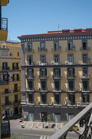 Property grounds - Rettifilo 311 (Naples)
