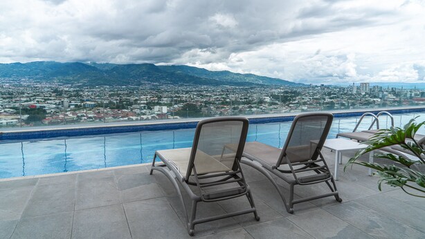 Uklassifisert bilde, 1 av 8, knapp