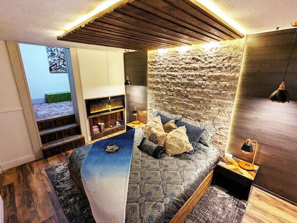 3 bedrooms, desk, iron/ironing board, free WiFi