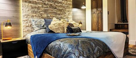 3 Schlafzimmer, Schreibtisch, Bügeleisen/Bügelbrett, kostenloses WLAN