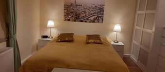 Schöne Ferienwohnung mit Balkon und Garten