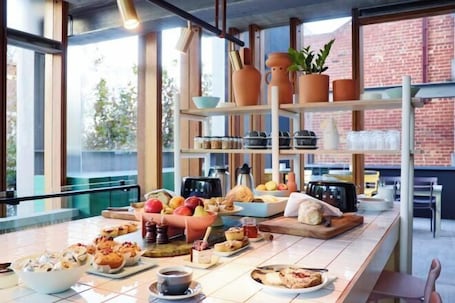 Restaurante. Alex Hotel