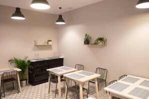 Dagelijks continentaal ontbijt (toeslag)