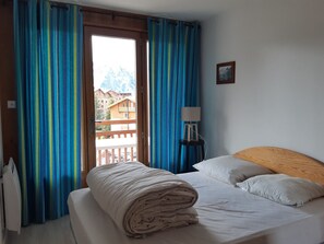 2 bedrooms, WiFi - Spacious apartment for 6 near the slopes (Les Deux Alpes)