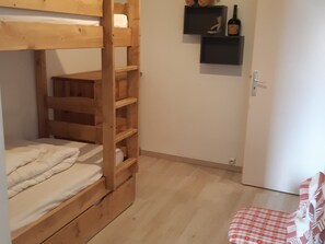 2 bedrooms, WiFi