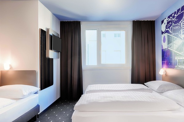 Dreibettzimmer | Schallisolierte Zimmer, kostenloses WLAN, Bettwäsche