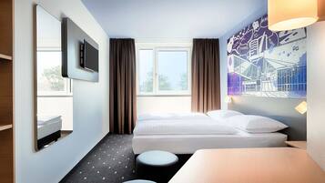 Room with French Bed | Soundproofing, WiFi (free), bed sheets