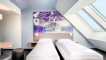 Soundproofing, free WiFi, bed sheets