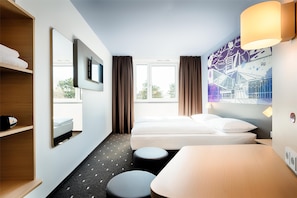 Room with French Bed | 1 bedroom, soundproofing, free WiFi, bed sheets