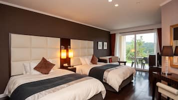 ラグジュアリー スイート ゴルフビュー | セーフティボックス (室内)、デスク、WiFi (無料)、ベッドシーツ