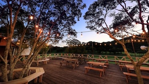 2 restaurants; breakfast, lunch, and dinner served - camel hotel resort (Onjuku)