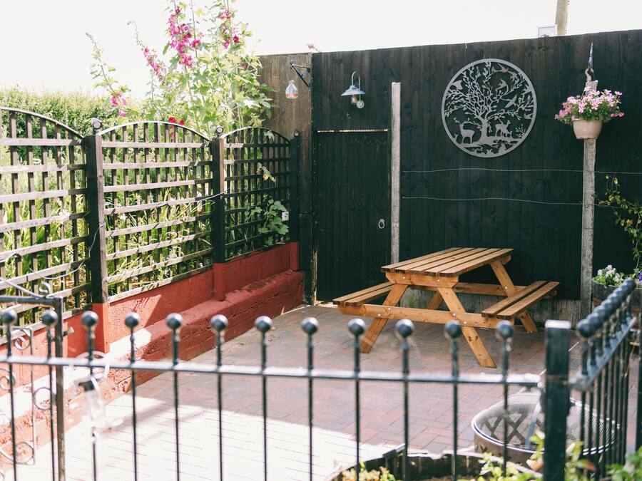 Apartment | Outdoor dining