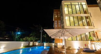 Immaculate 2-bed Apartment in Pereybere Grand Baie