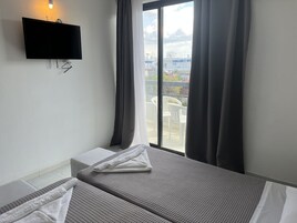 Wifi gratis y ropa de cama