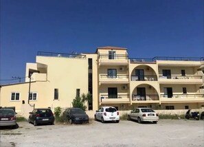 Front of property - Smart Accommodation Rhodes (Rhodes)