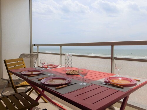 Studio cabine 4 couchages, balcon vue mer, Saint-Gilles-Croix-de-Vie