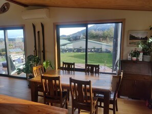 تناول الطعام