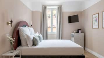 Connecting, Two Bedrooms, One Bathroom