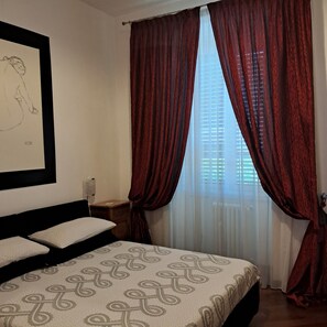 1 Schlafzimmer, Zimmersafe, Bügeleisen/Bügelbrett, kostenloses WLAN