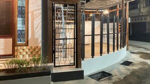 Unclassified image, 2 of 10, button - Reddoorz Syariah Near Pasar Aceh Shopping Centre (Banda Aceh)