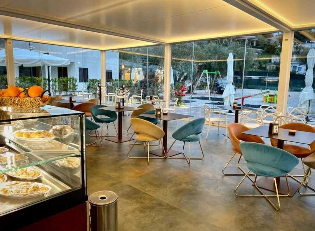 Bar (in der Unterkunft)