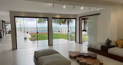 Front sea Mansion With Pool Maceio Paripueira