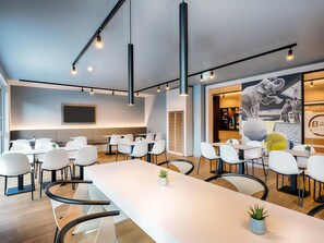 Business centre - B&B HOTEL Gießen-City (Giessen)