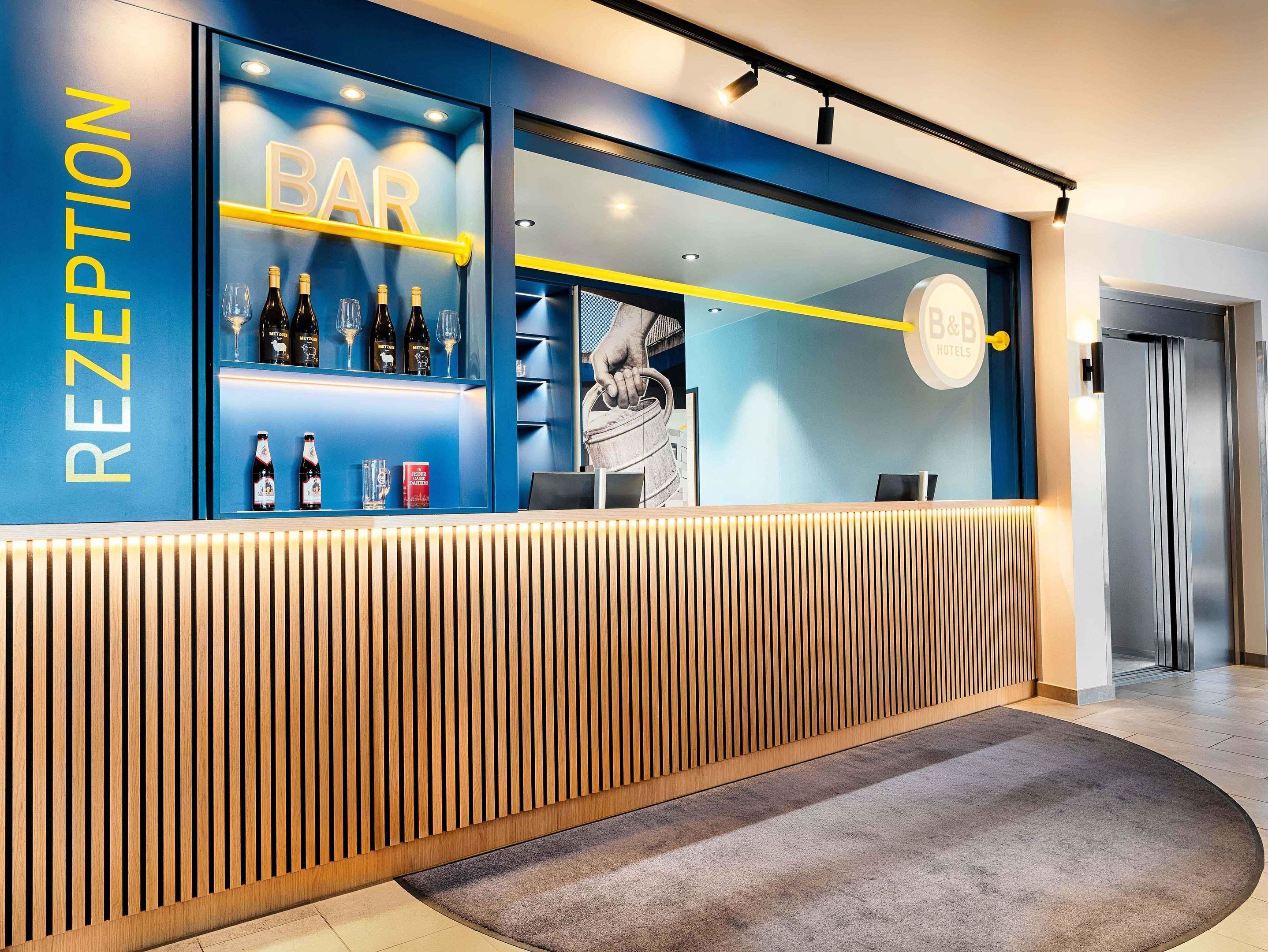 Bar (in der Unterkunft)