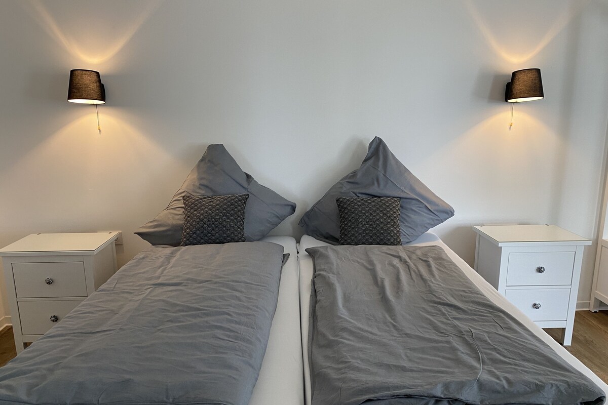 Ropa de cama hipoalergénica, sistema de insonorización y wifi gratis 