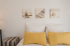3 chambres, fer et planche Ă repasser, Wi-Fi gratuit