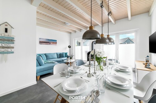 Bajo Lykke in the North Sea resort - close to the beach and the North Sea, fireplace, infrared sauna, Terra