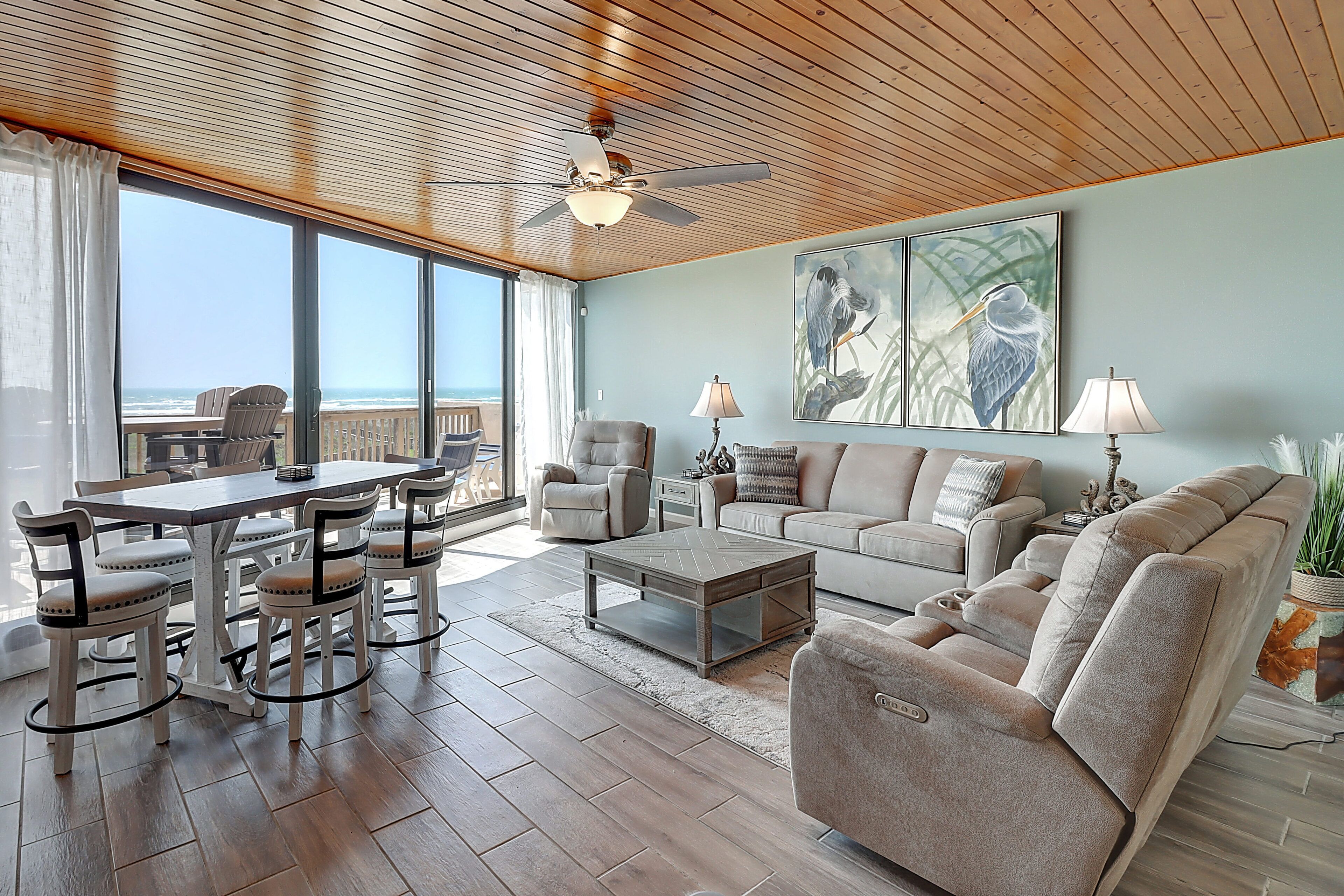 Seaside Haven | Beachfront | Panoramic Ocean Views
