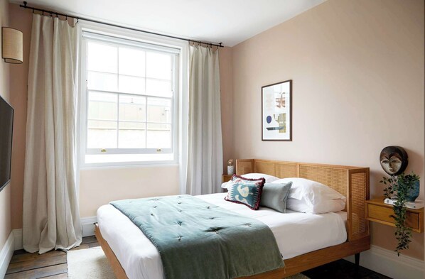 Imagen sin descripción, 1 de 12, botón