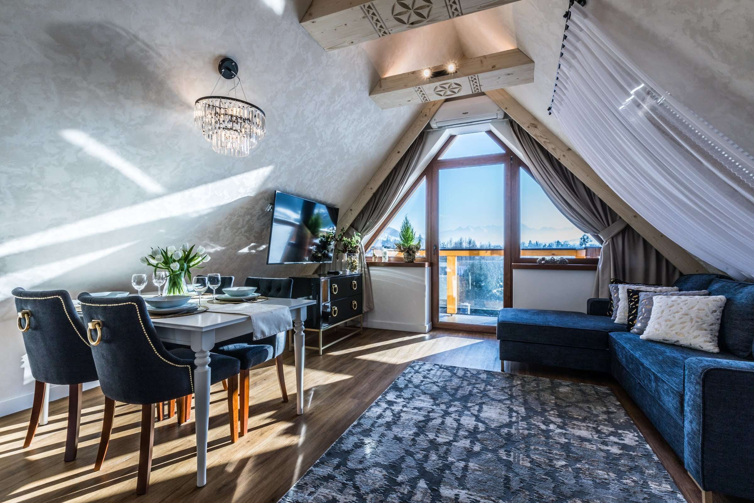 1 غرفة نوم وبديكورات فريدة لكل غرفة ومكواة/لوح كي وواي فاي مجانًا