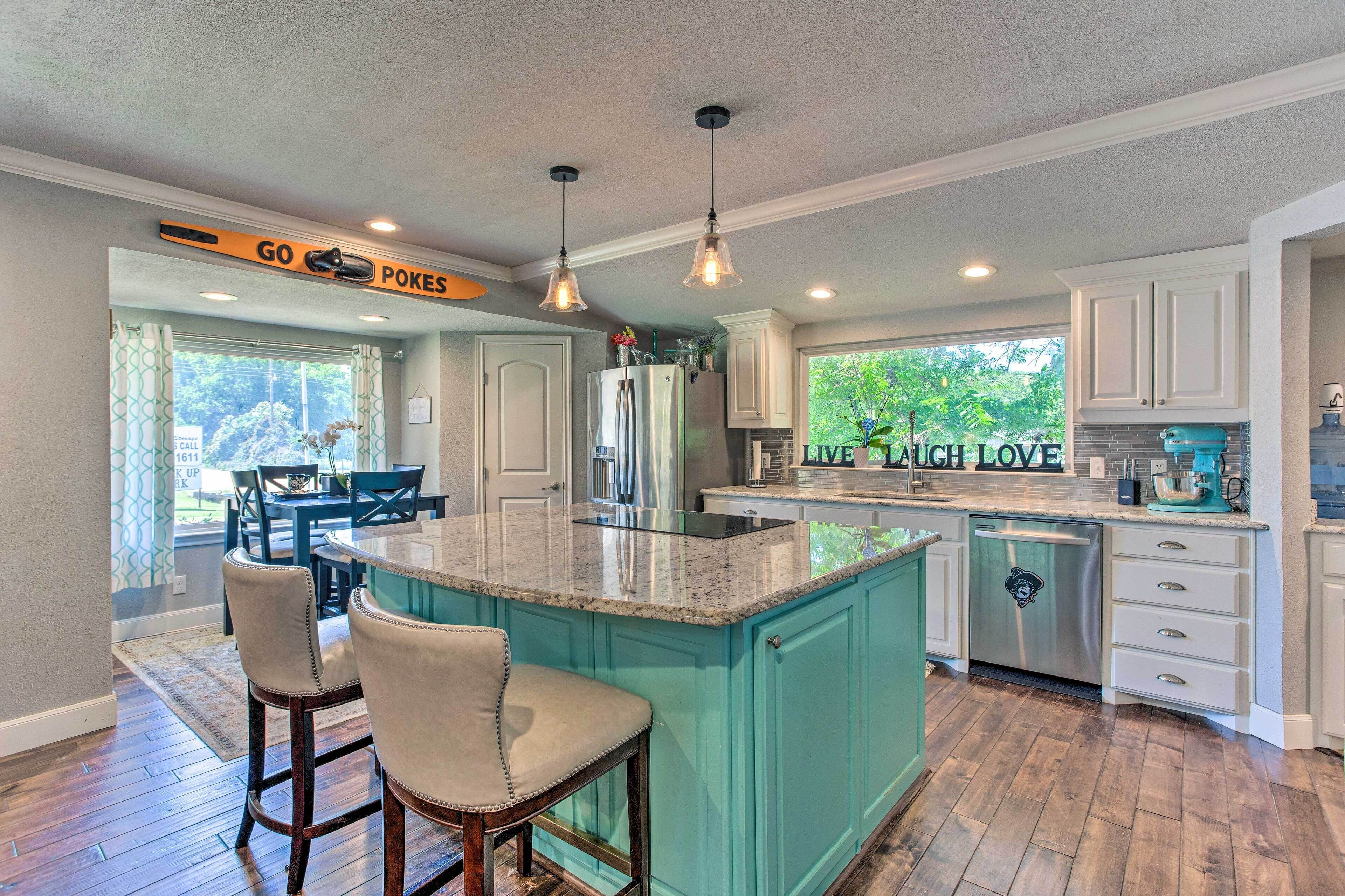 NEW! Well-Appointed Mead Getaway w/ Private Yard in Mead, United States