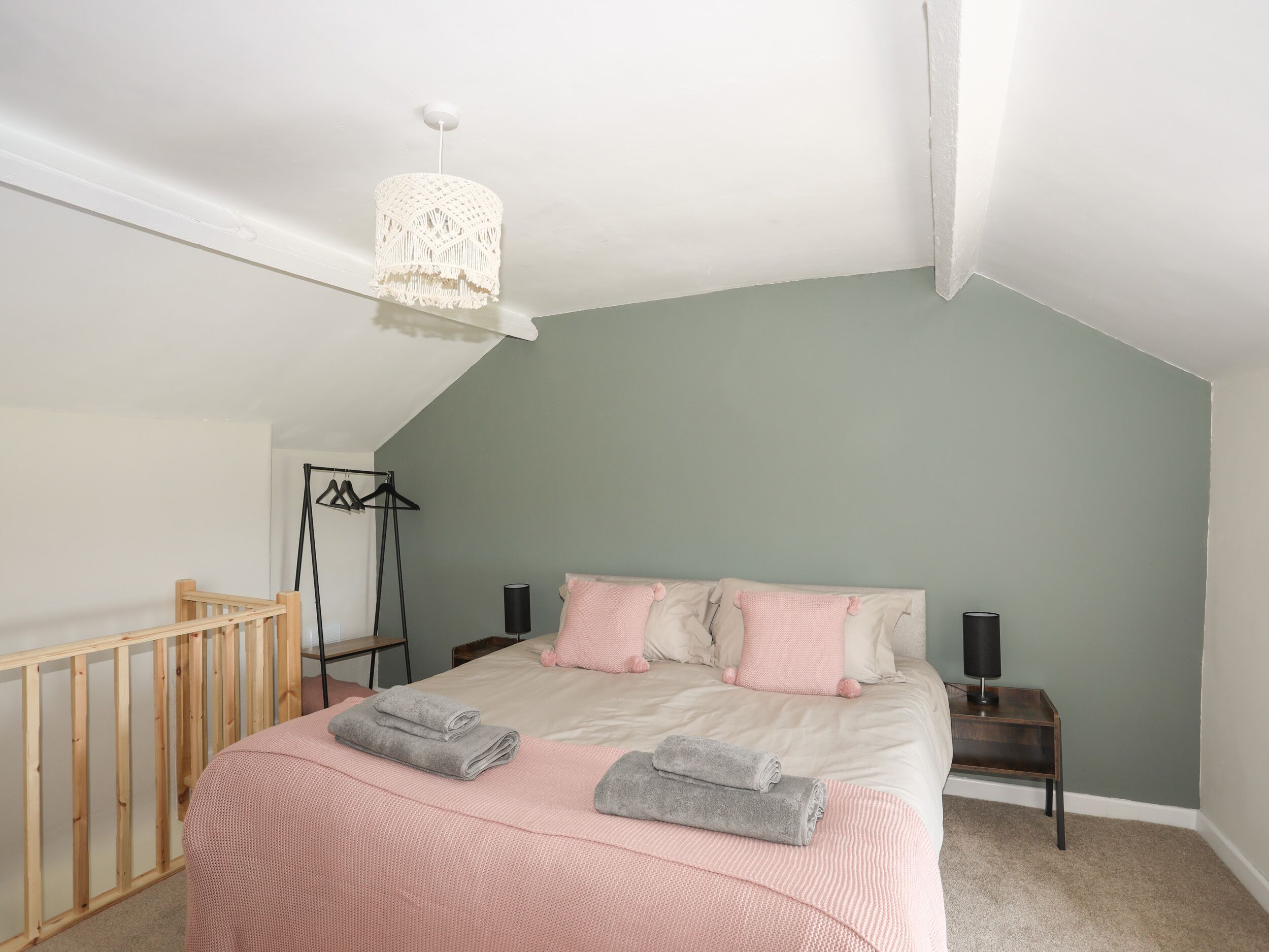 Cottage | 1 bedroom, individually decorated, individually furnished, free WiFi
