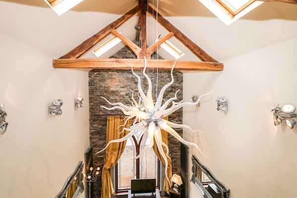 Cottage | Interior