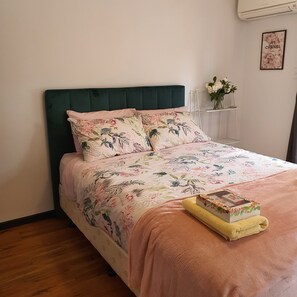 5 dormitorios, caja fuerte, tabla de planchar con plancha y wifi gratis