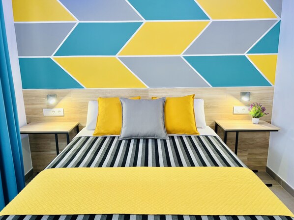 Habitación estándar doble | Escritorio, wifi gratis, ropa de cama