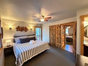 2 habitaciones, tabla de planchar con plancha, wifi y ropa de cama 